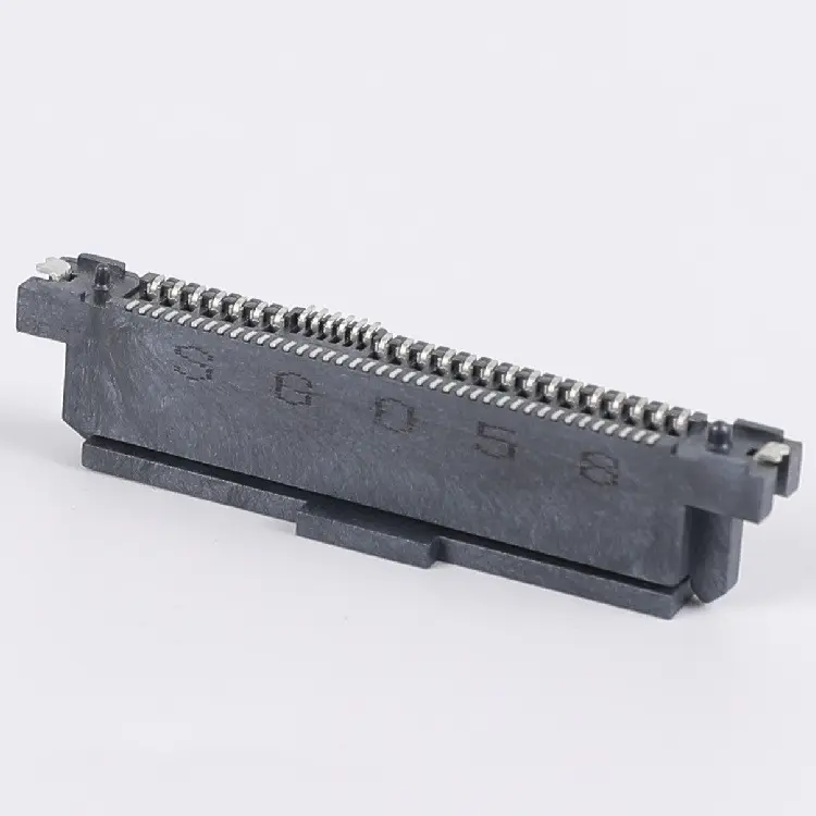 U.2 U.3 SFF-8639 12G PCIe SAS 68-pin high-speed connector